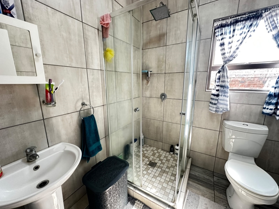 2 Bedroom Property for Sale in Cosy Corner Eastern Cape